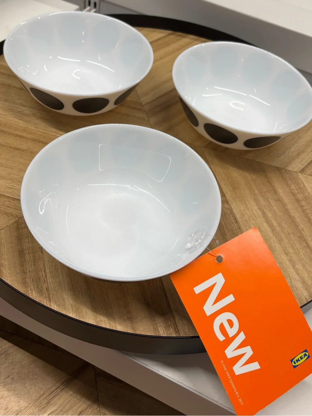 5 IKEA White Ceramic cereal soup food bowls with Black Dot Pattern new